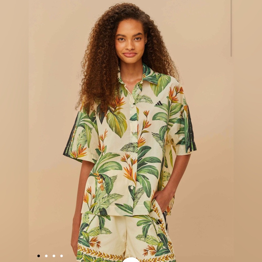 Farm Rio x adidas Tropical Breeze Short Sleeve Shirt. Size S. NWT